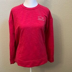 Small vineyard vines sweat shirt. Worn once.